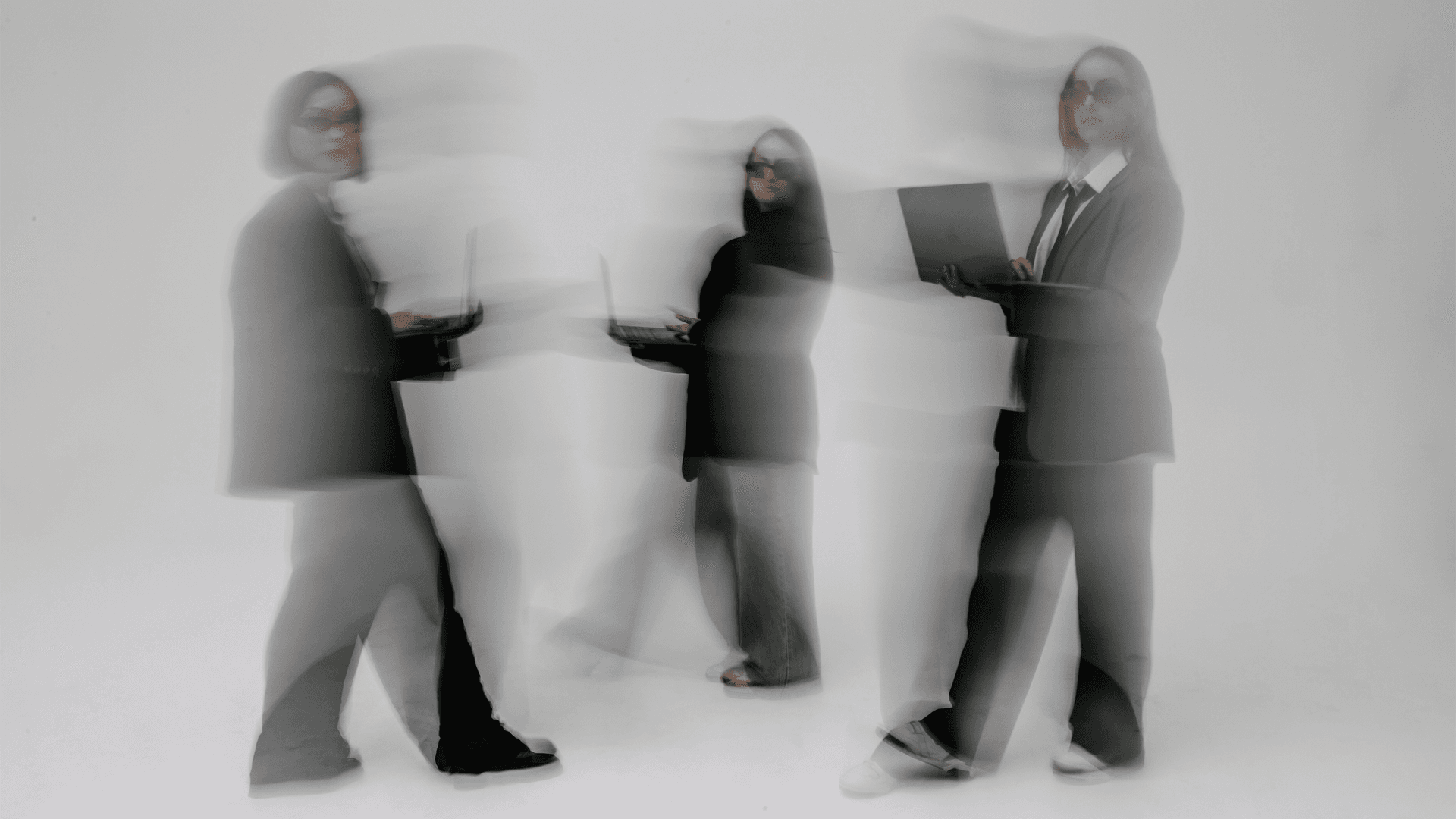 The team in motion, agency portrait